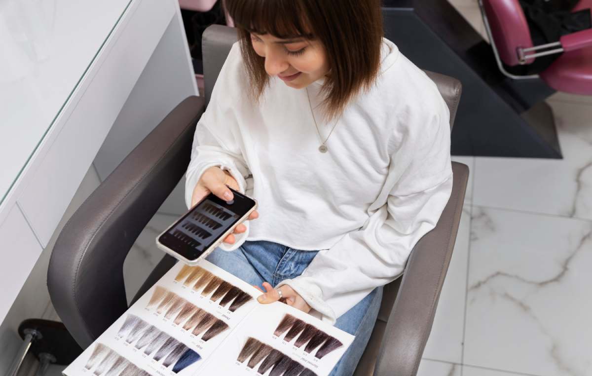 woman-choosing-hair-color